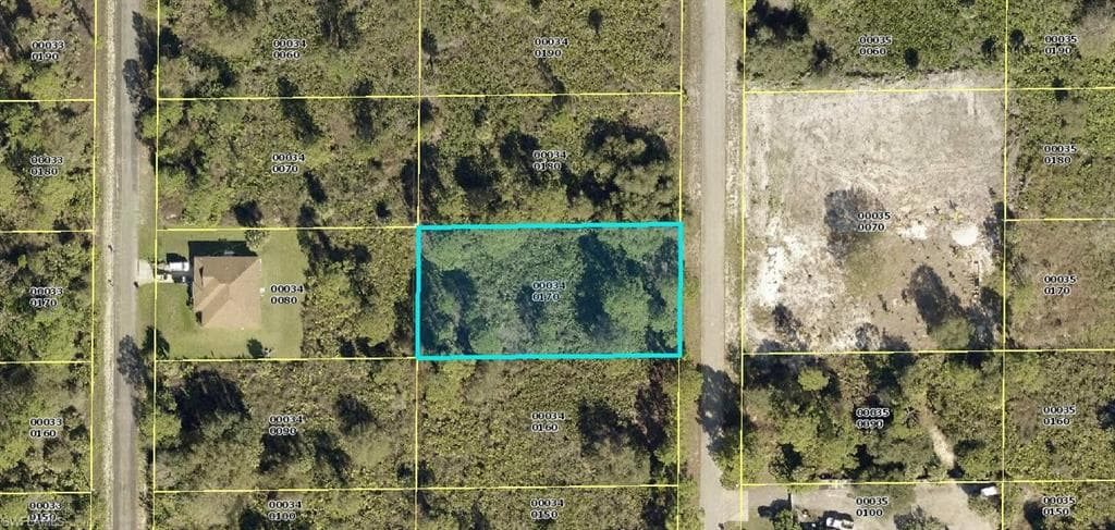 1409 Acacia AVE LEHIGH ACRES, FL 33972