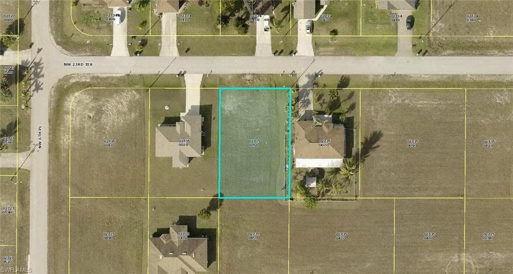 602 NW 23rd TER CAPE CORAL, FL 33993