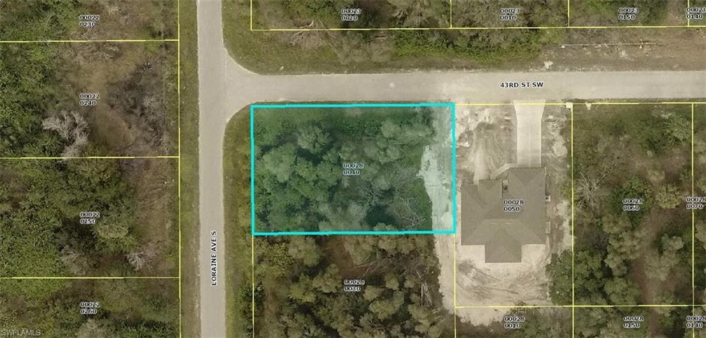 4301 Loraine AVE S LEHIGH ACRES, FL 33976