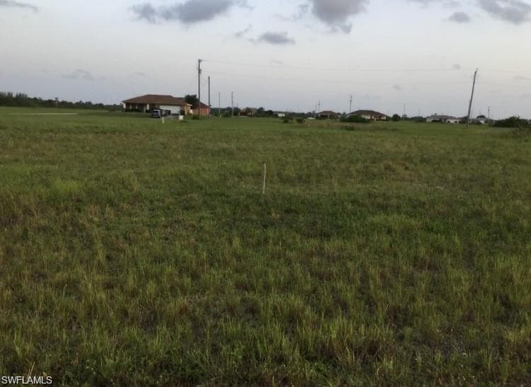 3804 NW 41st TER CAPE CORAL, FL 33993
