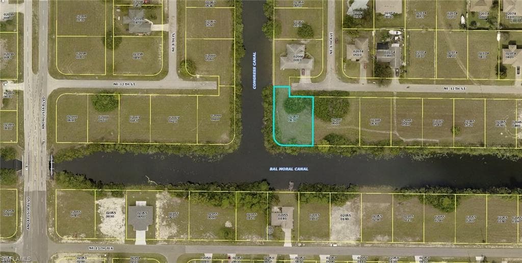 900 NE 12th TER CAPE CORAL, FL 33909