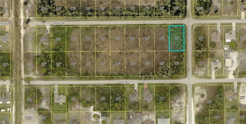 3401 38th ST SW LEHIGH ACRES, FL 33976