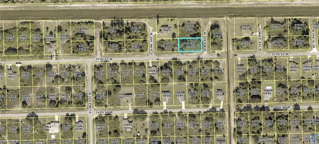 7501 Dora AVE N LEHIGH ACRES, FL 33971