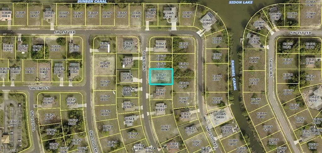 135 SW 10th PL CAPE CORAL, FL 33991