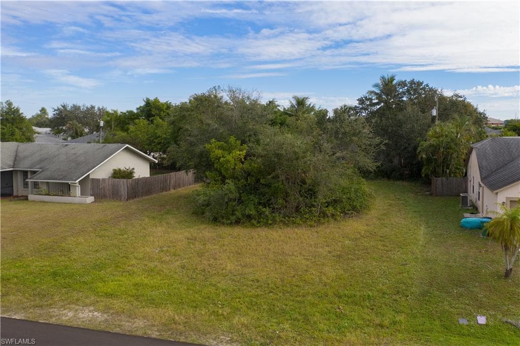 507 SE 12th CT CAPE CORAL, FL 33990