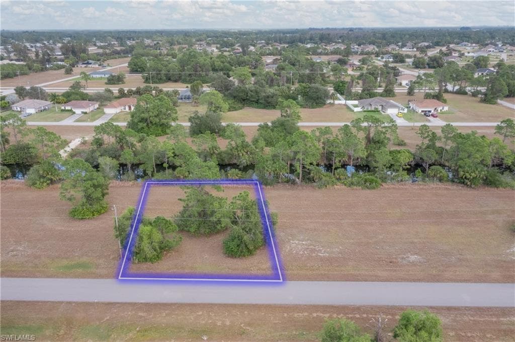4023 NE 19th AVE CAPE CORAL, FL 33909