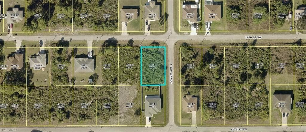 2601 11th ST SW LEHIGH ACRES, FL 33976