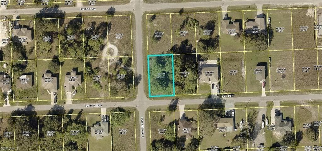 4018 10th ST SW LEHIGH ACRES, FL 33976