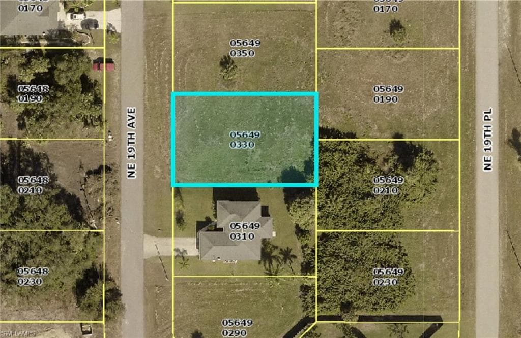 3523 NE 19th AVE CAPE CORAL, FL 33909