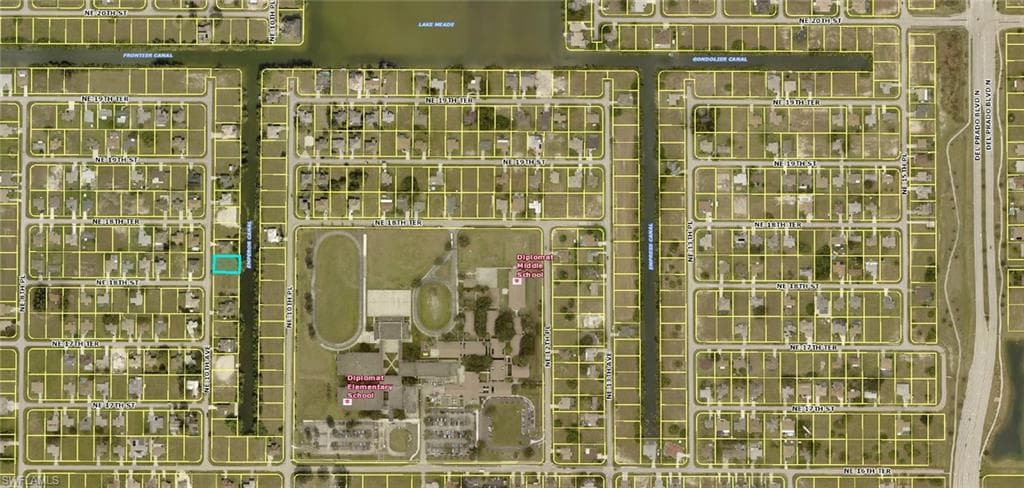1807 NE 10th AVE CAPE CORAL, FL 33909