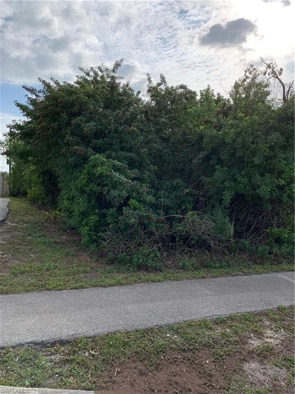 516 111th AVE N NAPLES, FL 34108
