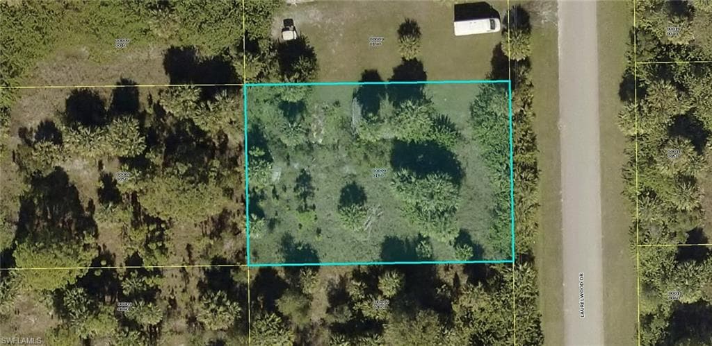 6147 Laurelwood DR FORT MYERS, FL 33905