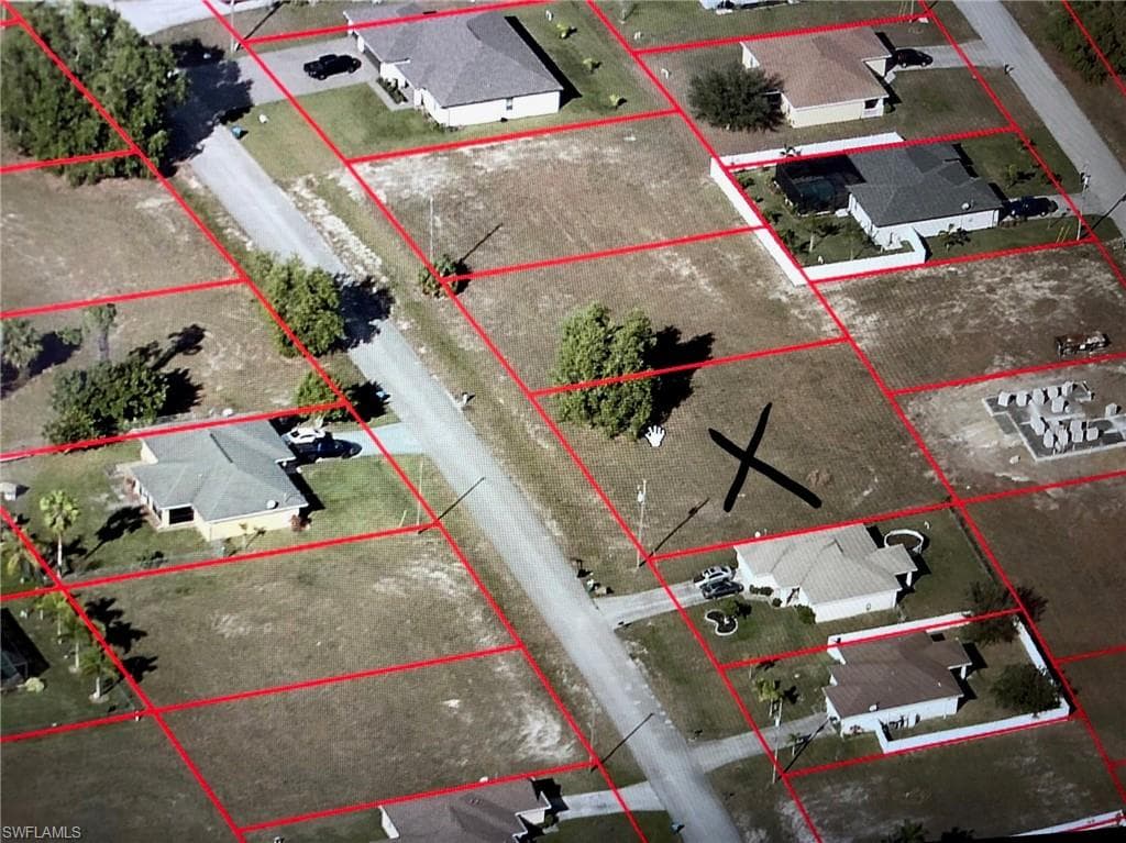 3053 NW 2nd PL CAPE CORAL, FL 33993