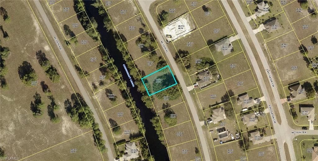 4002 NE 19th PL CAPE CORAL, FL 33909