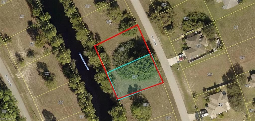 3928 NE 19th PL CAPE CORAL, FL 33909