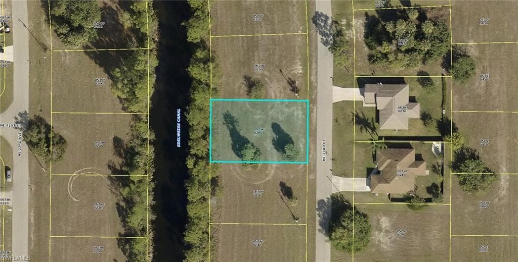 4030 NE 23rd PL CAPE CORAL, FL 33909