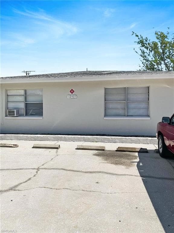 12913 1st ST FORT MYERS, FL 33905