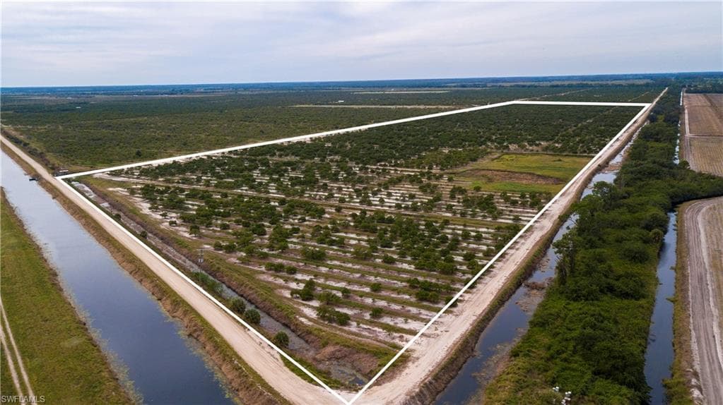 Lot 8 7th RD LABELLE, FL 33935