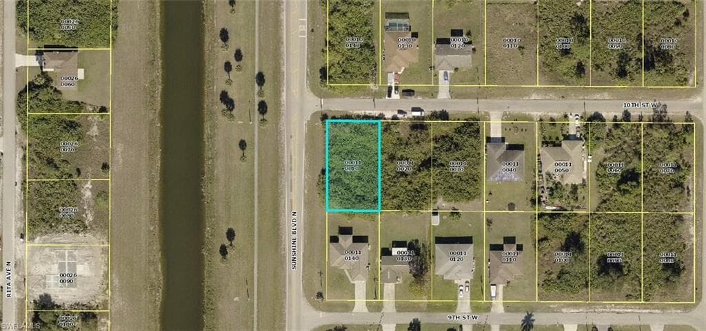 3327 10th ST W LEHIGH ACRES, FL 33971