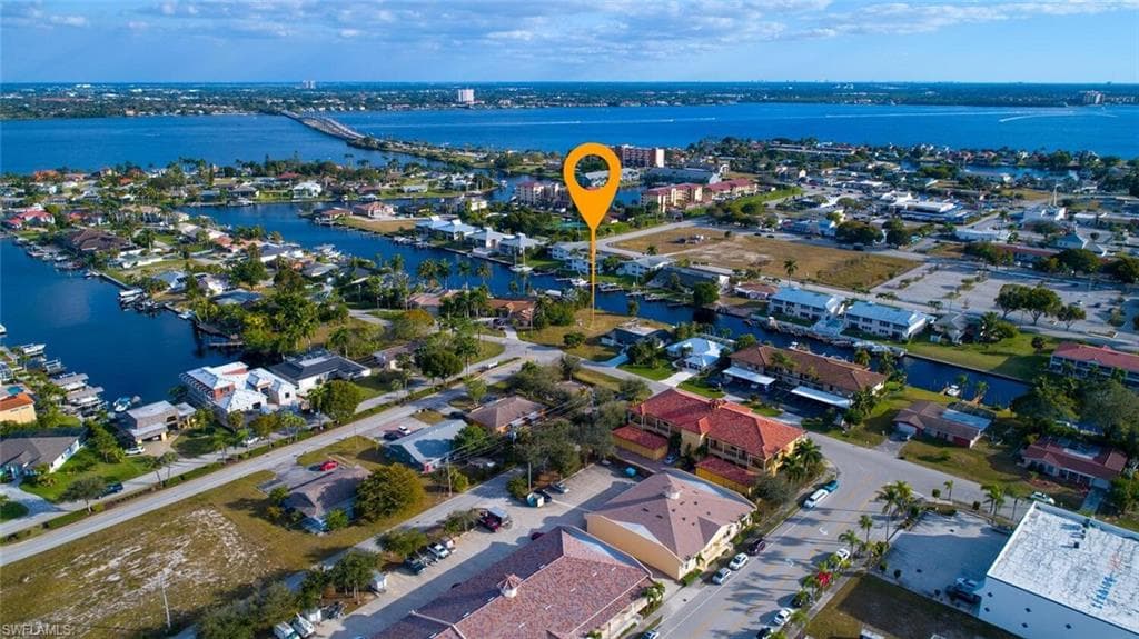 1640 46th ST CAPE CORAL, FL 33904