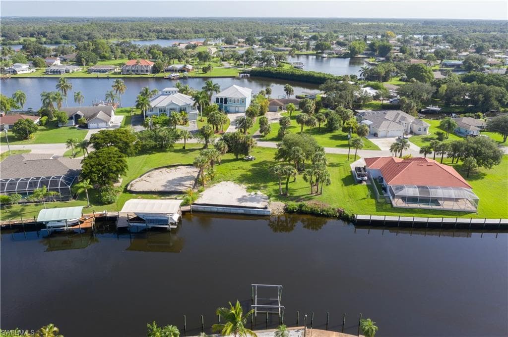 13427 Marquette BLVD FORT MYERS, FL 33905
