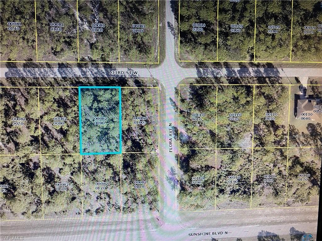 2703 33rd ST W LEHIGH ACRES, FL 33971