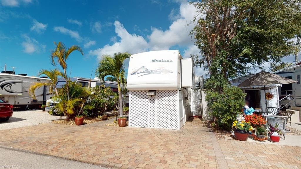 3781 Sesame LN BONITA SPRINGS, FL 34134