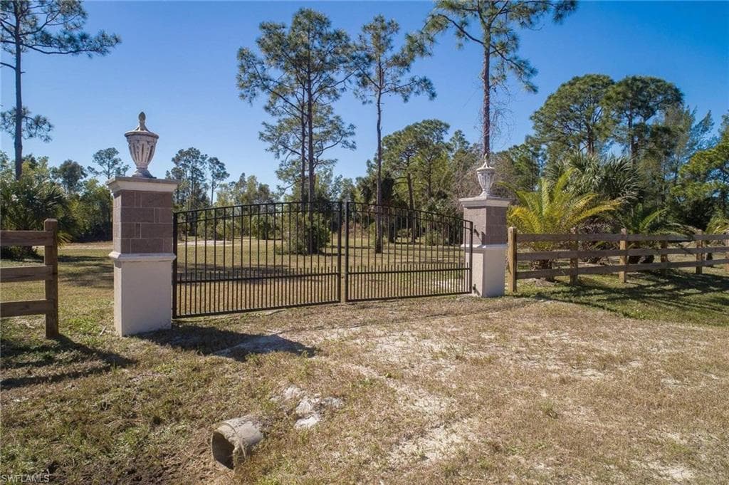 16721 Sanctuary Estates DR CAPE CORAL, FL 33993