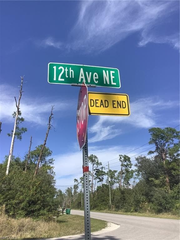 12 AVE NE NAPLES, FL 34120