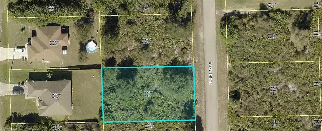 6009 Elaine AVE N LEHIGH ACRES, FL 33971