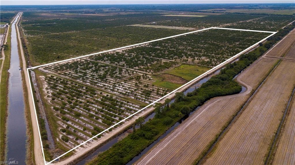 Lot 9 7th RD LABELLE, FL 33935