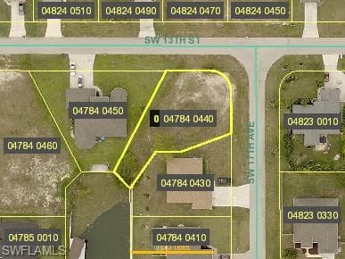 1304 SW 17th AVE CAPE CORAL, FL 33991