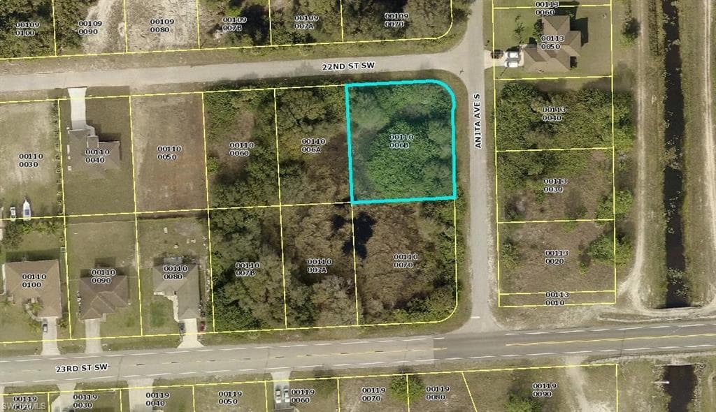 2503 22nd ST SW LEHIGH ACRES, FL 33976