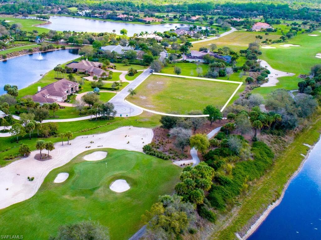 11510 PEREGRINE CT NAPLES, FL 34120