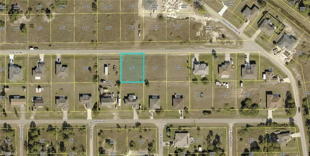 3813 21st ST W LEHIGH ACRES, FL 33971