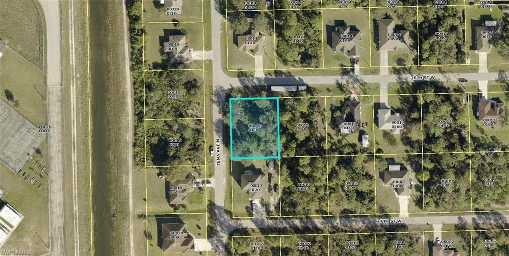 3423 28th ST W LEHIGH ACRES, FL 33971