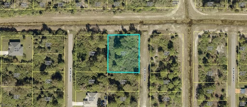 4605 Nora AVE N LEHIGH ACRES, FL 33971