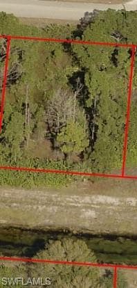 818 Chemstrand ST E LEHIGH ACRES, FL 33974