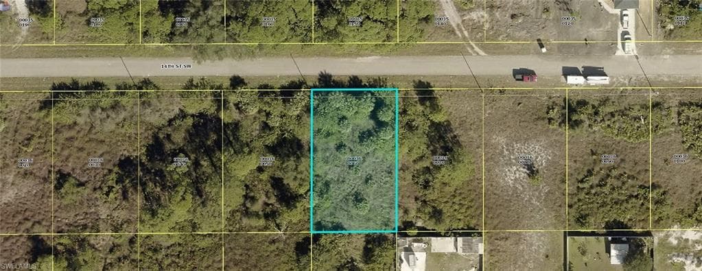 2909 14th ST SW LEHIGH ACRES, FL 33976