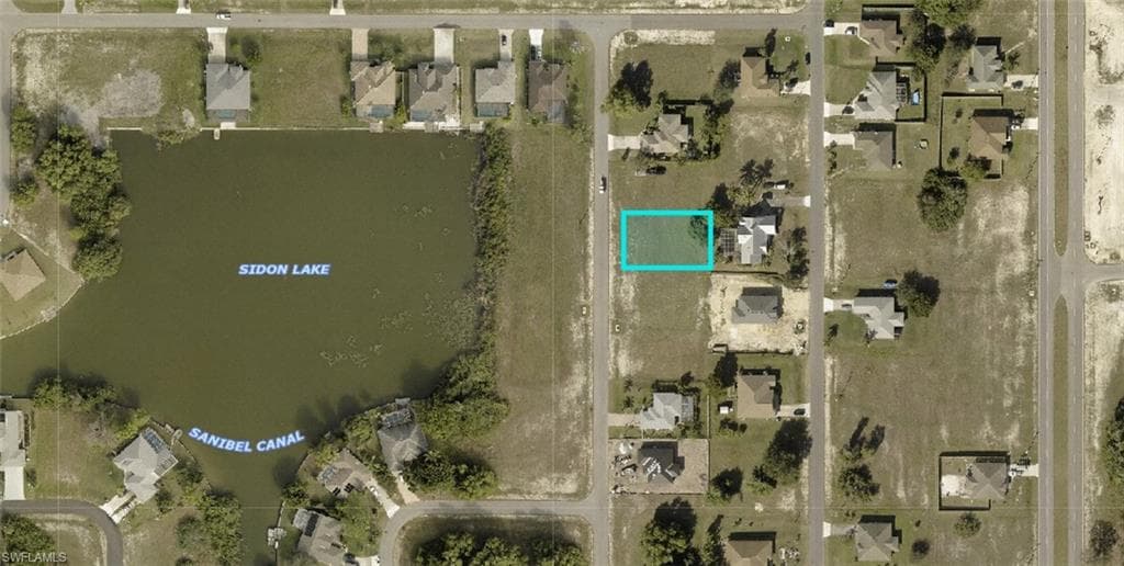 29 SW 9th AVE CAPE CORAL, FL 33991