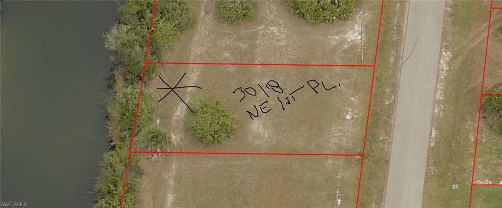 3018 NE 1st PL CAPE CORAL, FL 33909