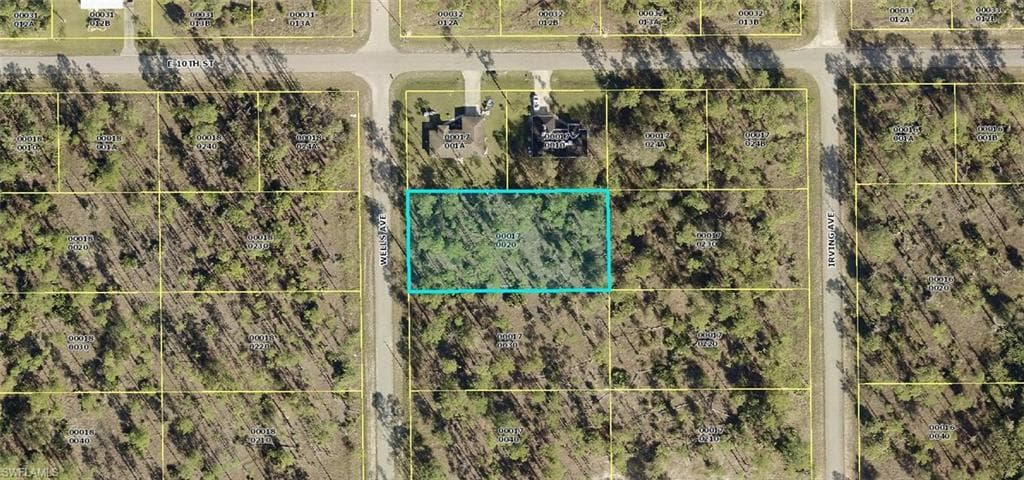 920 Wells AVE LEHIGH ACRES, FL 33972