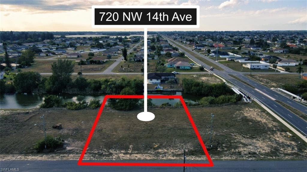 720 NW 3rd AVE CAPE CORAL, FL 33993