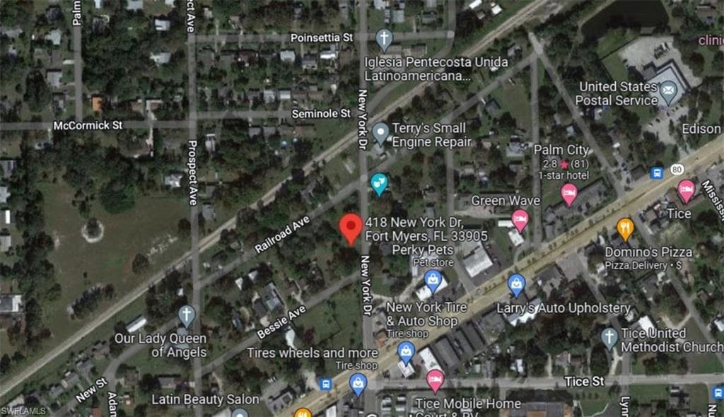 418 New York DR FORT MYERS, FL 33905