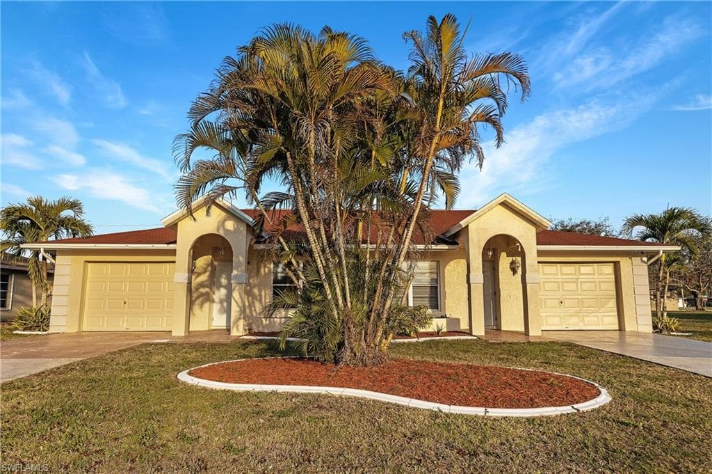 105-107 SE 23rd PL CAPE CORAL, FL 33990