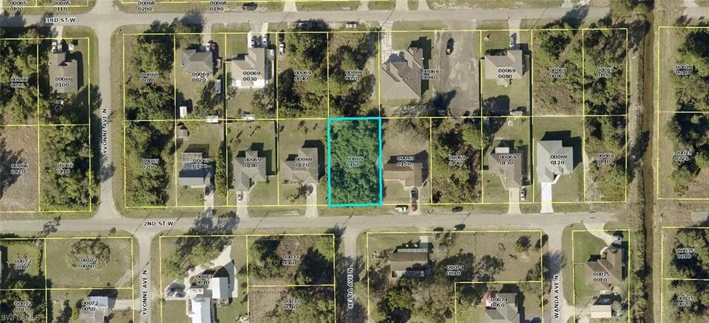 3710 2nd ST W LEHIGH ACRES, FL 33971