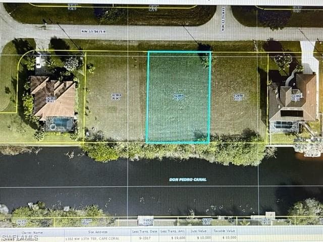 1302 NW 13th TER CAPE CORAL, FL 33993