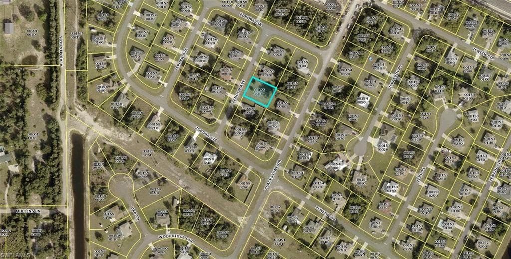 717 Zendor AVE FORT MYERS, FL 33913