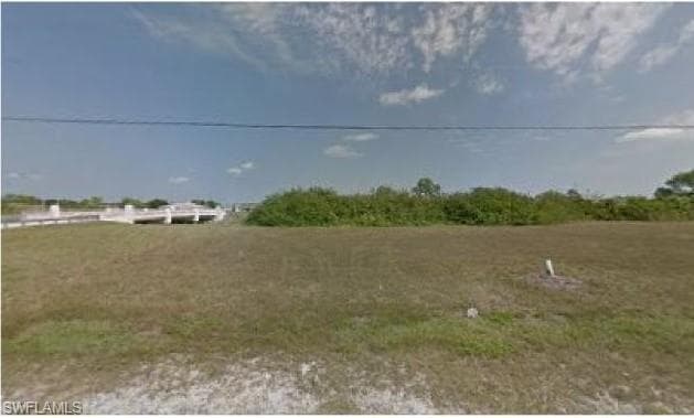 1721 23rd ST CAPE CORAL, FL 33909