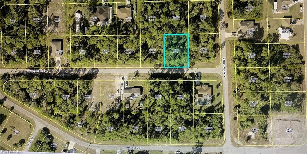 875 Kidvale ST LEHIGH ACRES, FL 33974